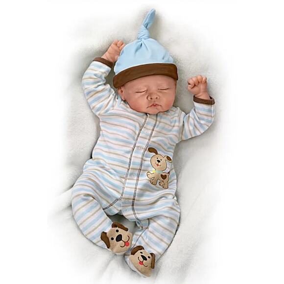 Aston Drake Reborn Sleeping Baby Boy "Sweet Dreams Danny" + LOTS of Accessories - Picture 5 of 10